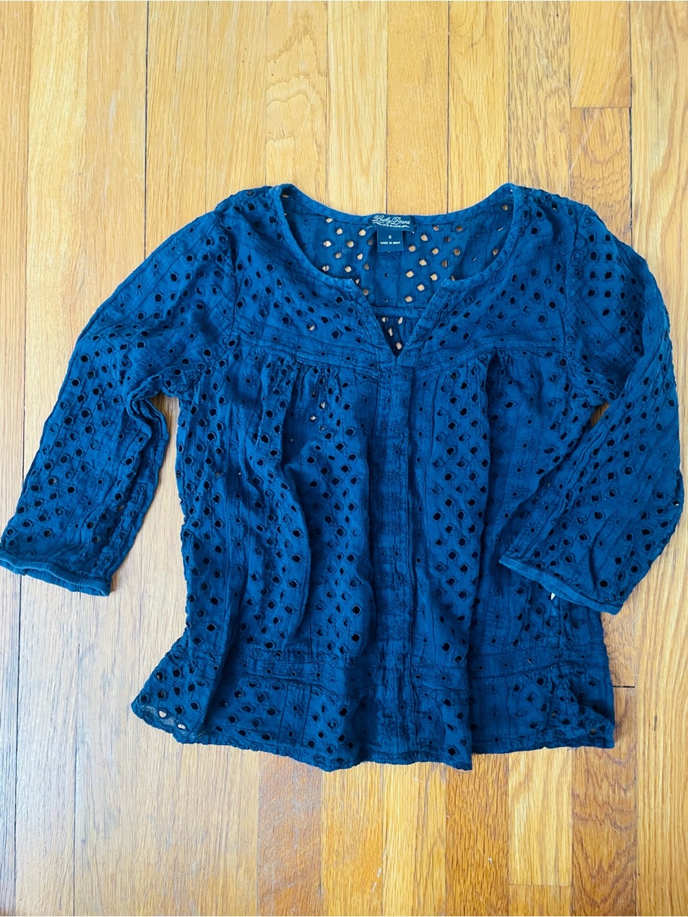 Lucky Brand Navy Blue Eyelet Top, EUC